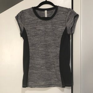 Lululemon Swiftly Tech top